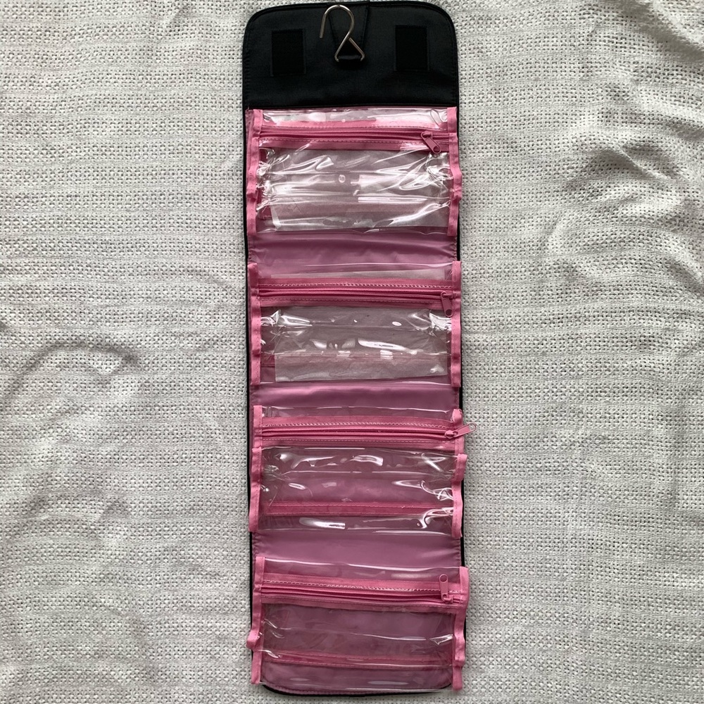Traveling makeup organizer